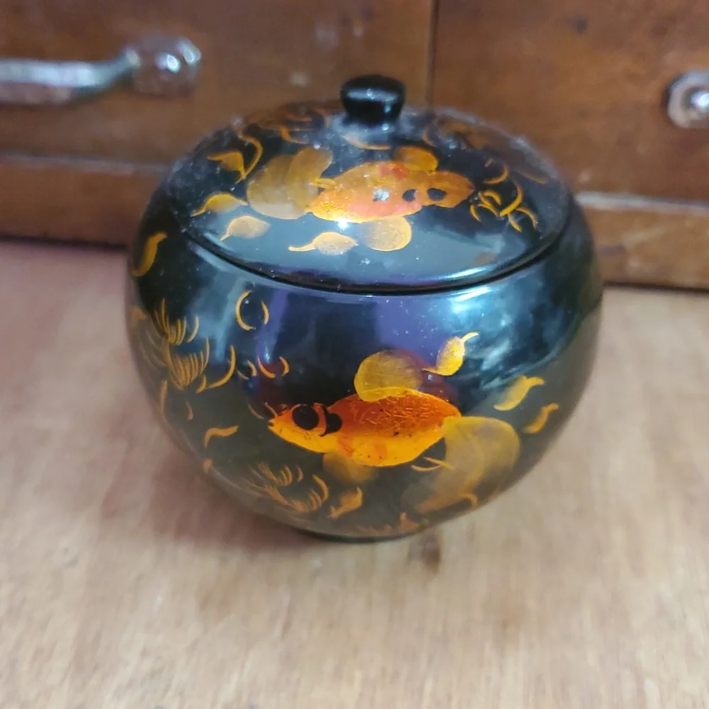 Black Lacquer Ware Wood Hand Painted Koi Fish Round Trinket/Jewelry Lidded Box